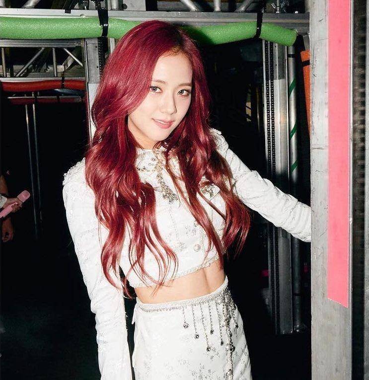 Jisoo BLACKPINK (instagram.com/sooyaaa__)