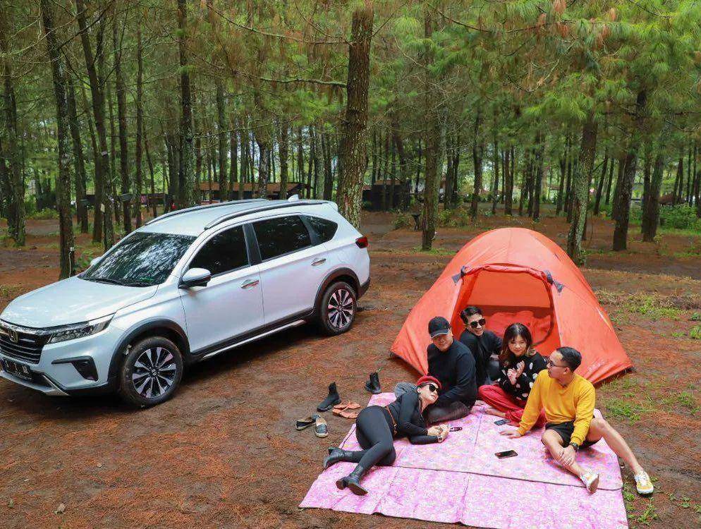 Wisata Taman Pinus Campervan, Batu (facebook.com/Taman Pinus Campervan Site)