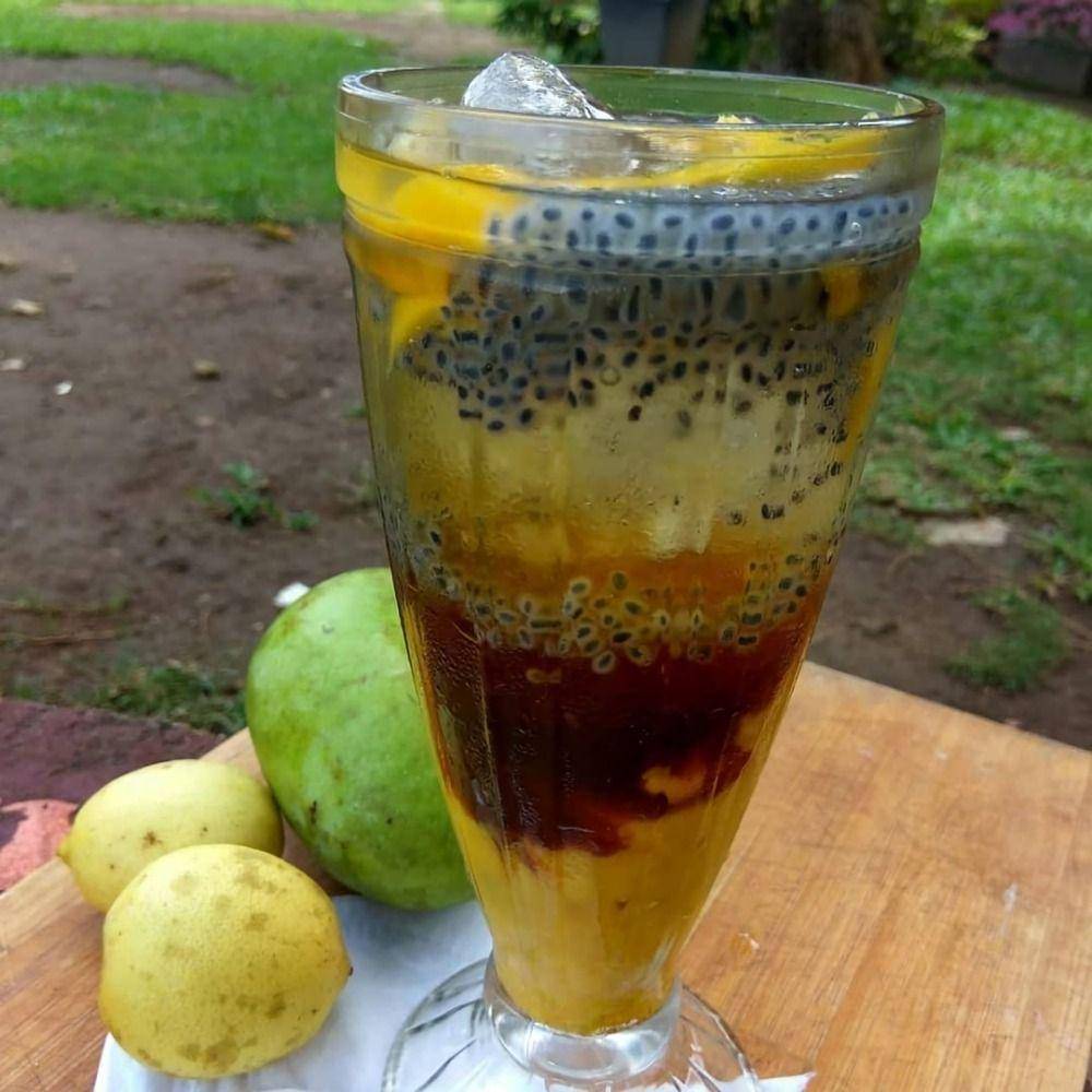 es serbat kweni (instagram.com/cikworesto.and.coffee)