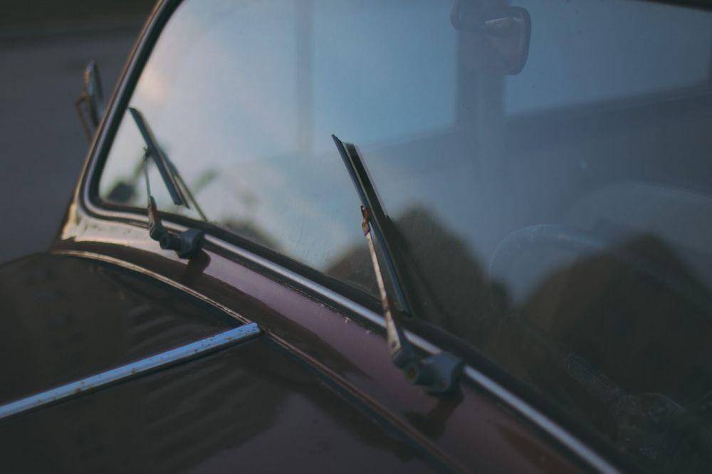 Ilustrasi Wiper, Fasilitas Pendukung Mobil (pexels.com/Maria Tyutina)