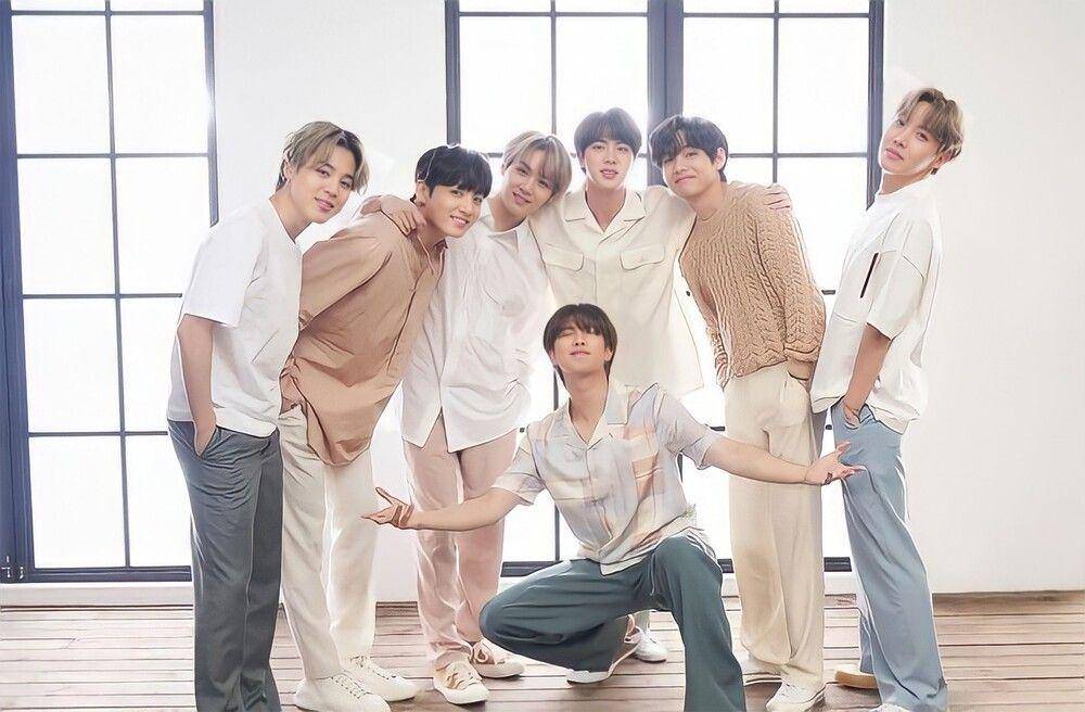 BTS (instagram.com/hybe.labels)