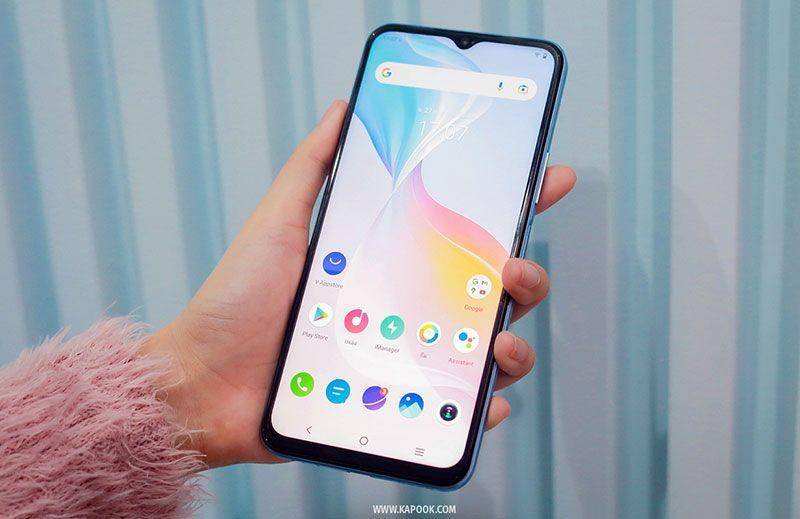 ilustrasi layar lebar Vivo Y33s (remonews.com)