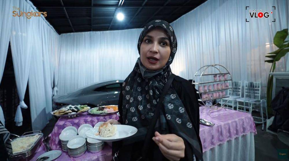 buka puasa Zaskia Sungkar (YouTube.com/The Sungkars)