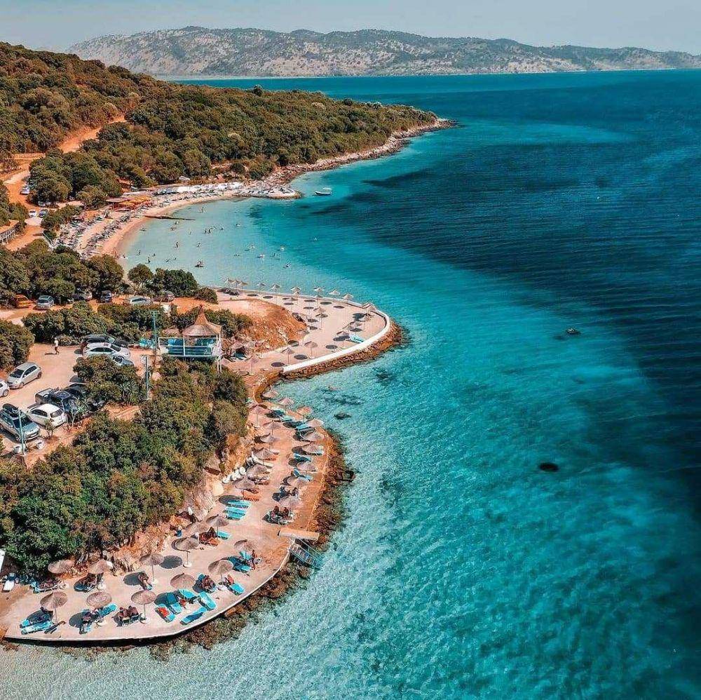 Riviera Albania (instagram.com/ksamil_albania)