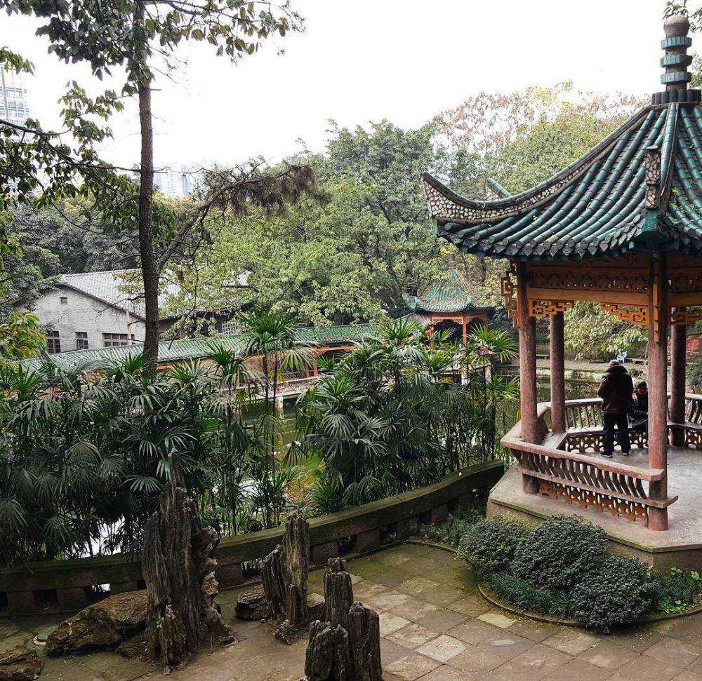 Eling Park (instagram.com/ishaziza_traveler)