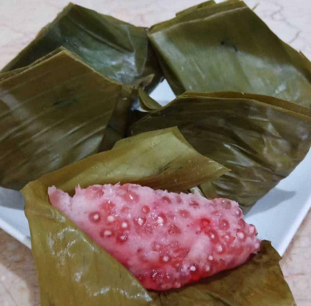 Awug sagu mutiara (instagram.com/dapur_ipung)