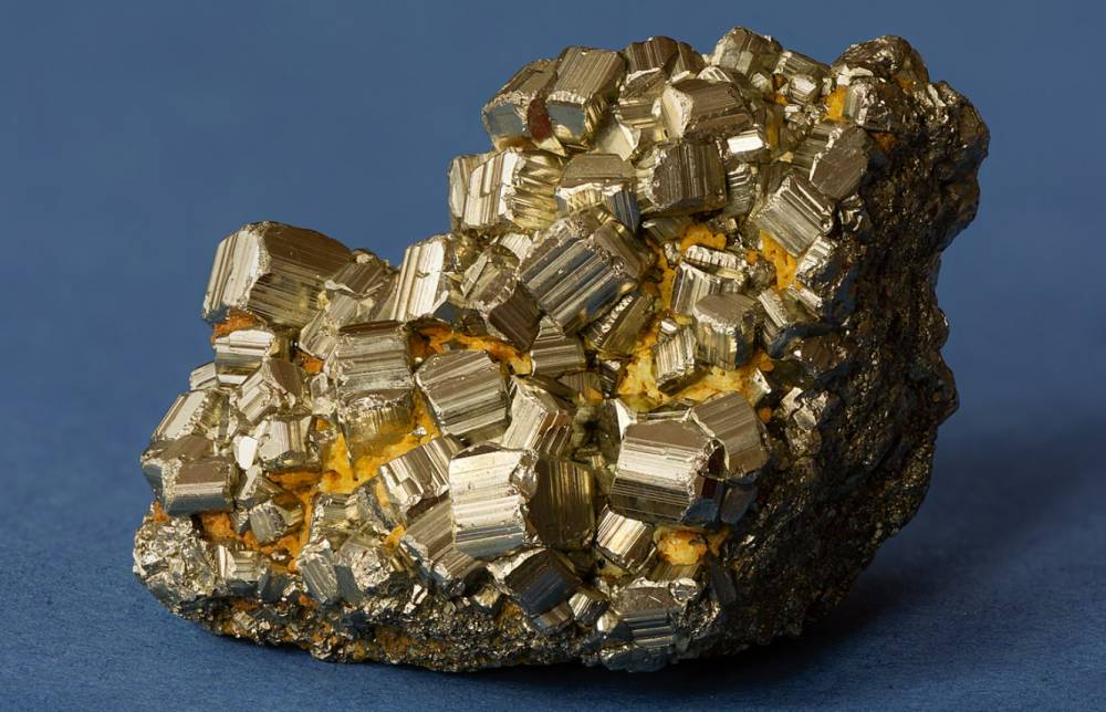 ilustrasi pyrite (commons.wikimedia.org/Uoaei1)