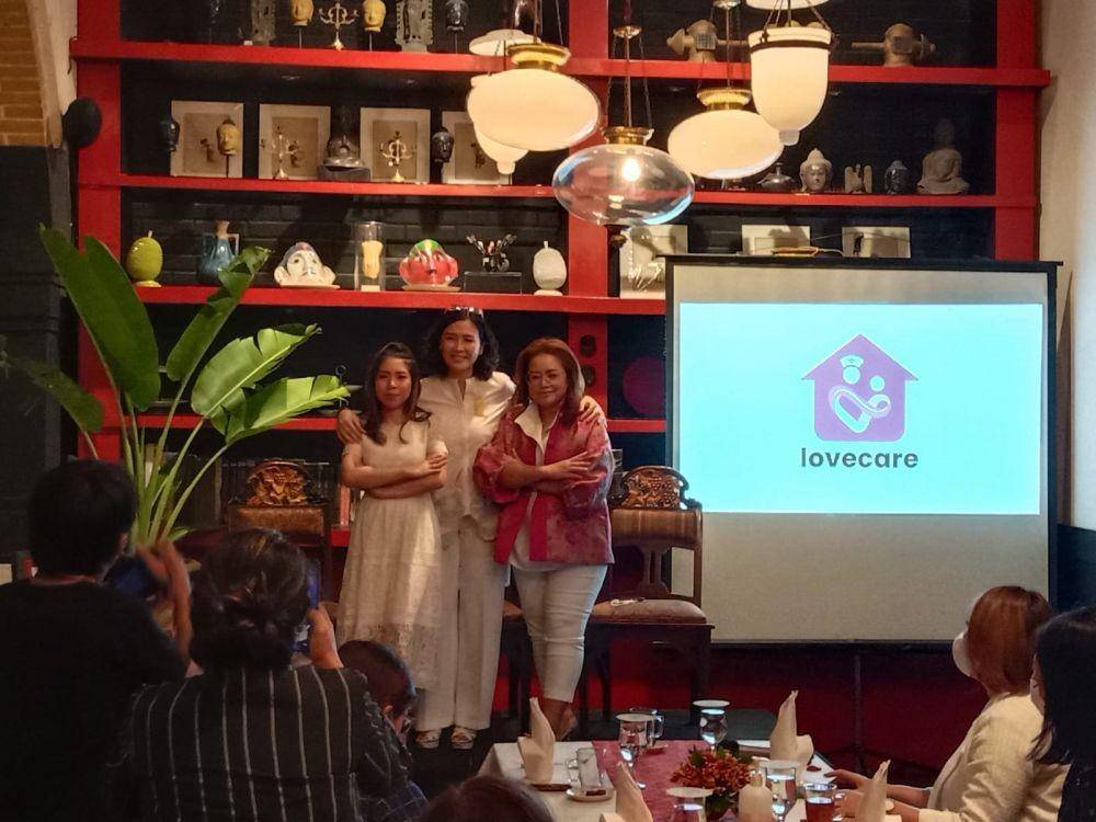 Pembicara LoveCare, Menjaga yang Tercinta, Senin (18/4/2022). IDN Times/Febriyanti Revitasari