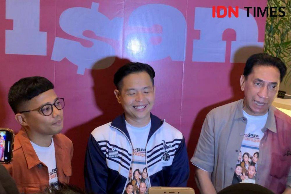 Muhadkly Acho, Ernest Prakasa, dan Chand Parwez pada konferensi pers film Gara-Gara Warisan (IDN Times/Rafifa Shabira)