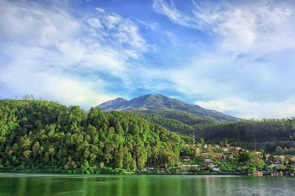 Telaga Sarangan Magetan (gojatim.com)