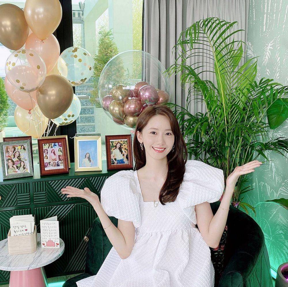 Yoona (instagram.com/yoona__lim)
