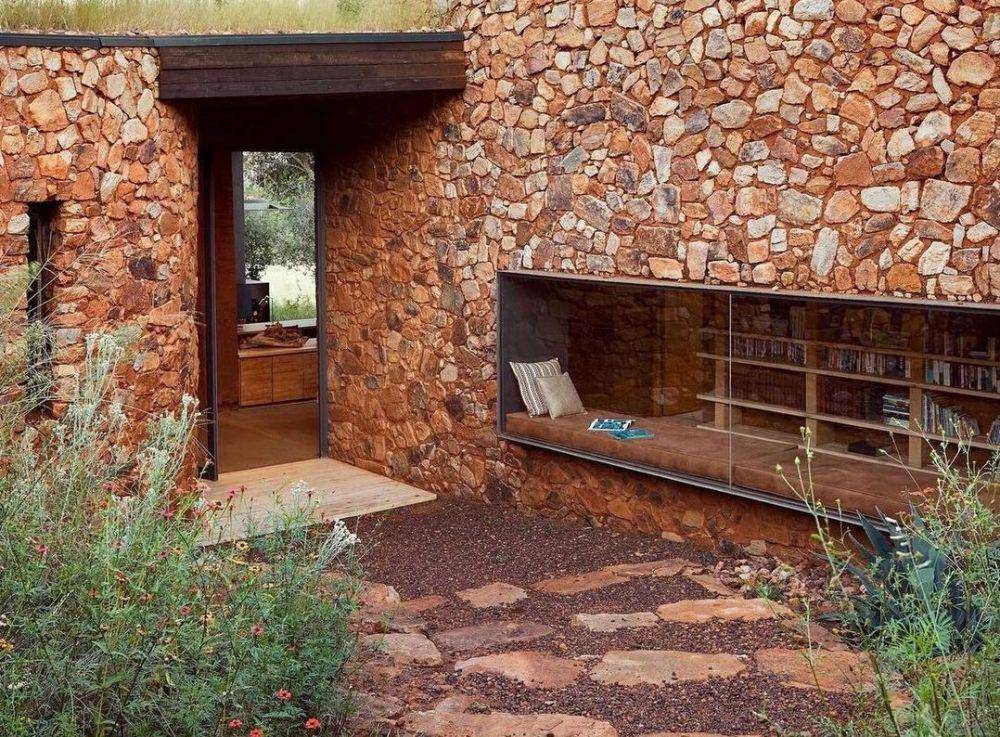 seamless window (instagram.com/dwellmagazine)