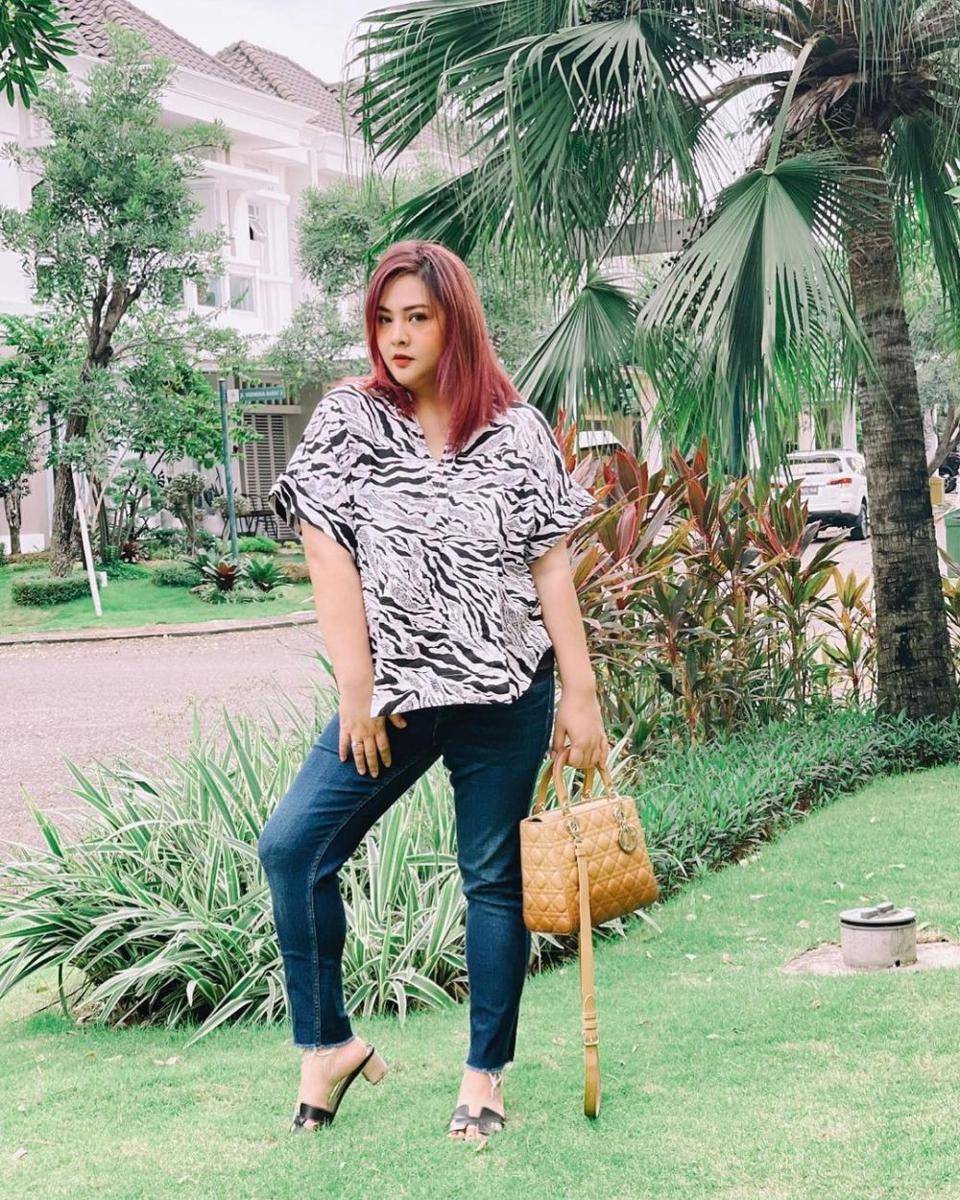 OOTD ala Audy Item (instagram.com/audyitem)