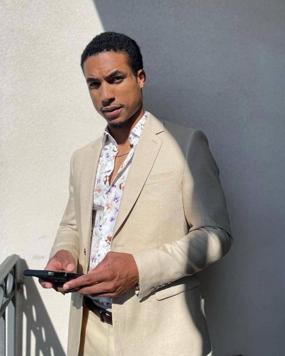 Greg Tarzan Davis (instagraam.com/gregtarzandavis)