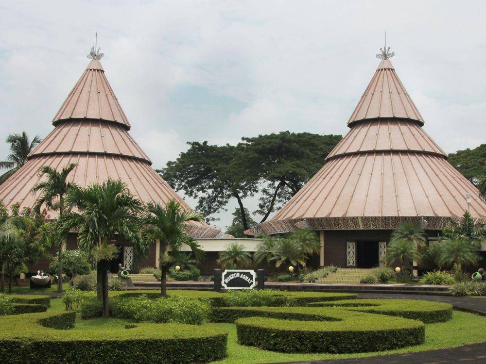 Museum Asmat di TMII (indonesiakaya.com)