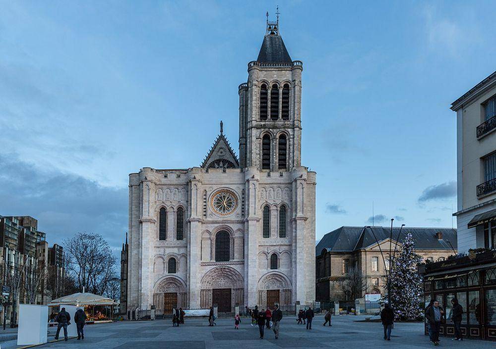 potret Basilika Saint Denis di Prancis (wikimedia.org/Ninaras)