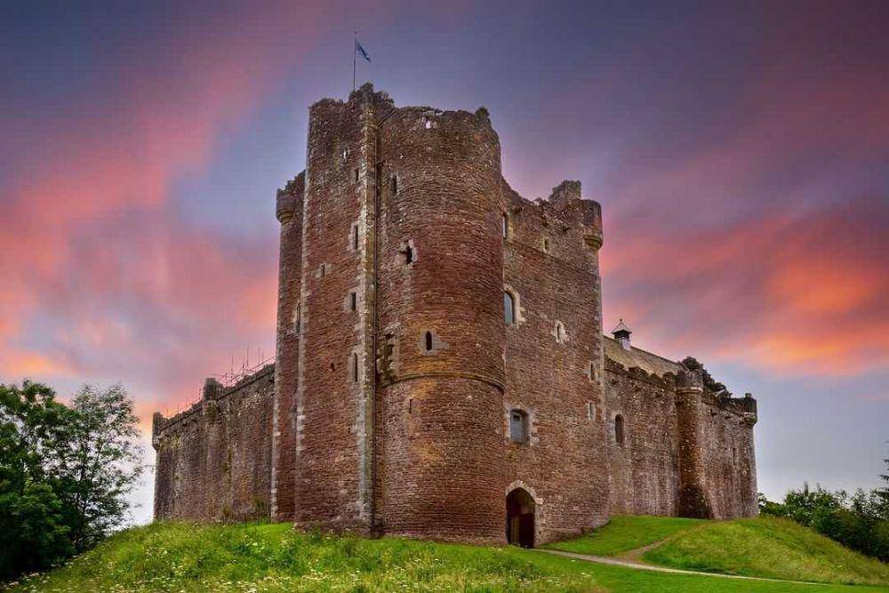 Doune Castle (instagram.com/scotlandhistories)