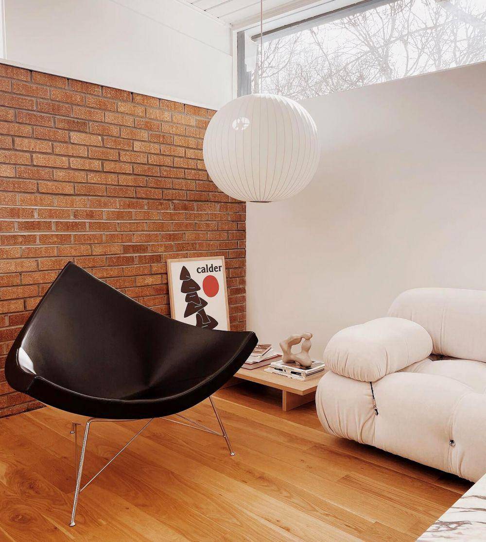 seamless window (instagram.com/hermanmiller)