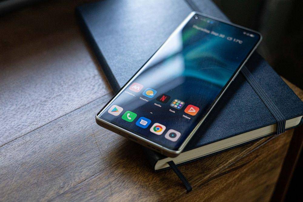 potret Realme GT Explorer Master (phandroid.com)