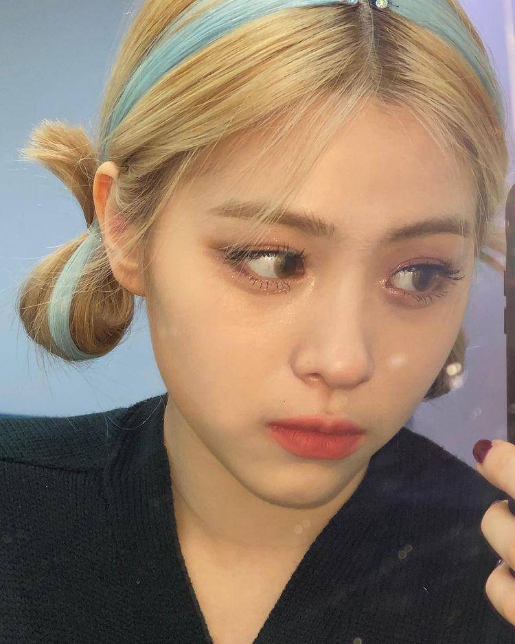 Gaya rambut Ryujin ITZY (instagram.com/itzy.all.in.us)