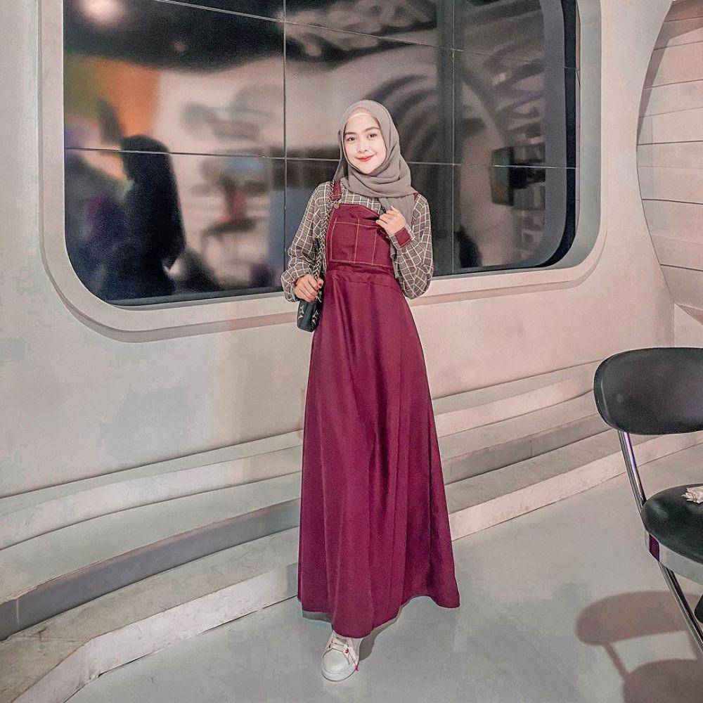 potret gaya Ria Ricis (instagram.com/riaricis1795)