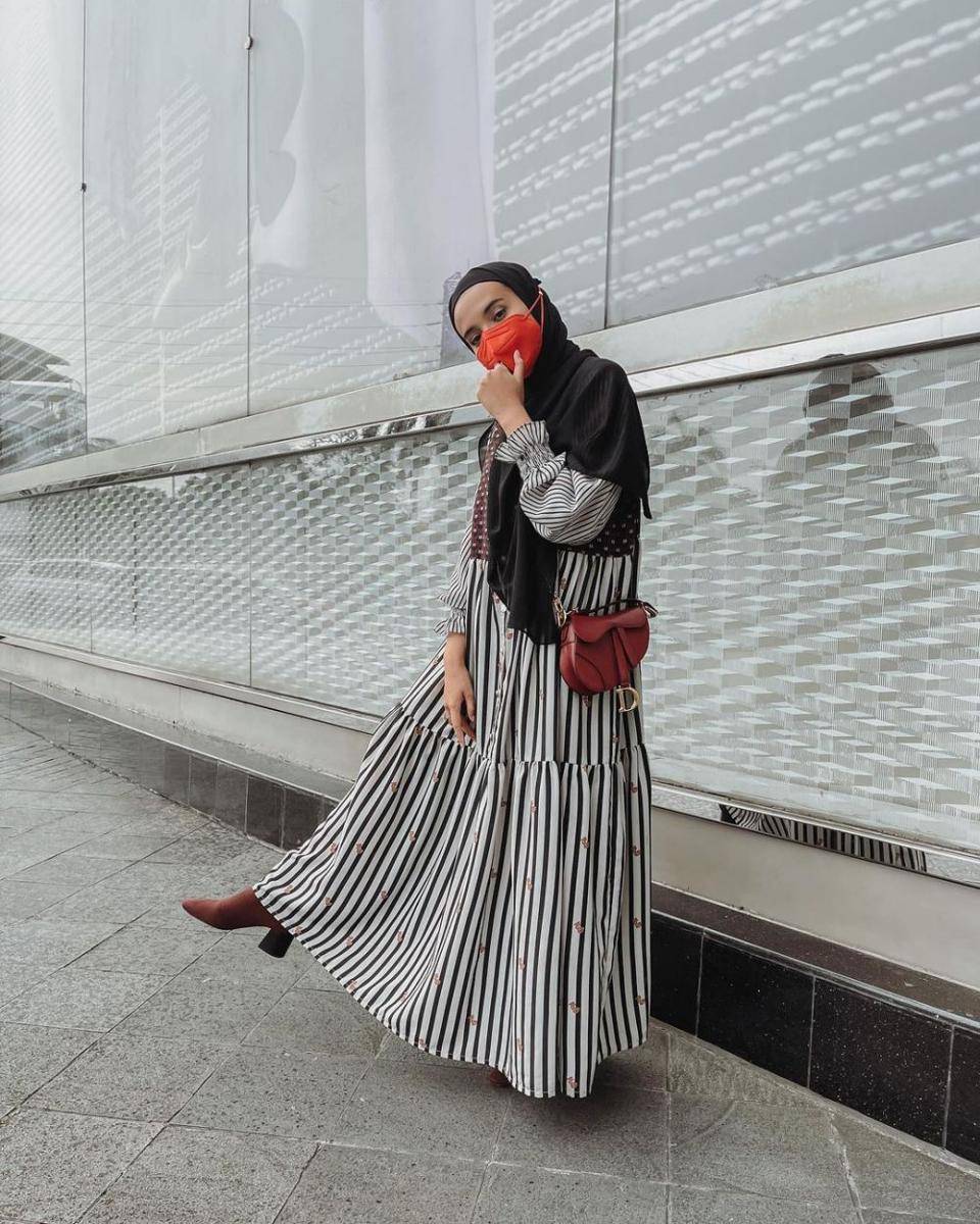 Zaskia Sungkar (instagram.com/zaskiasungkar15)
