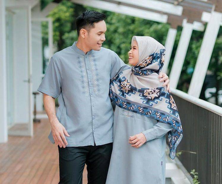 Ilustrasi baju lebaran couple (instagram.com/benkasyafani)