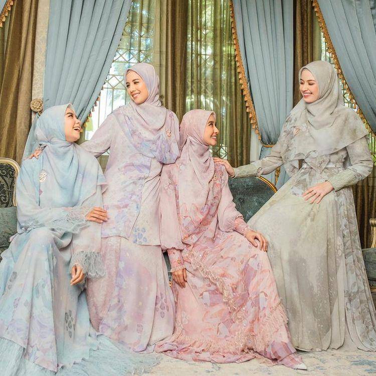 potret Kimberly Ryder jadi model baju muslimah seri Ramadhan (instagram.com/kimberlyryder)