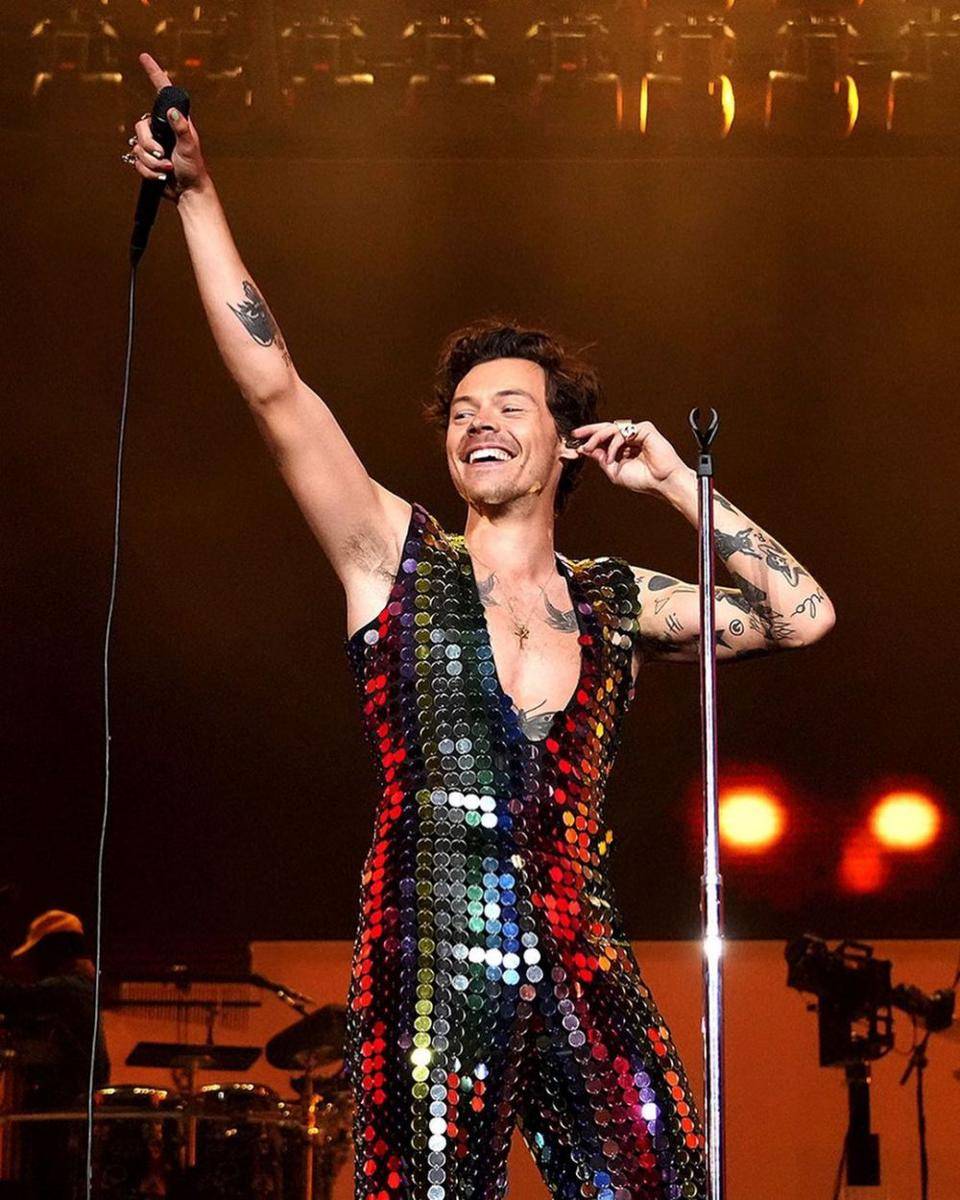 Harry Styles (instagram.com/kevinmazur)