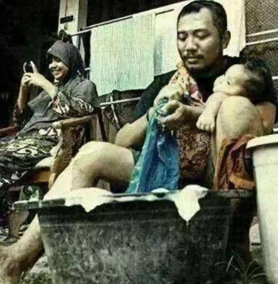 potret suami takut istri (1cak.com)