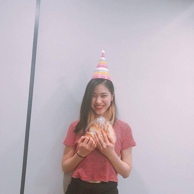 Gaya rambut Ryujin ITZY (instagram.com/itzy.all.in.us)