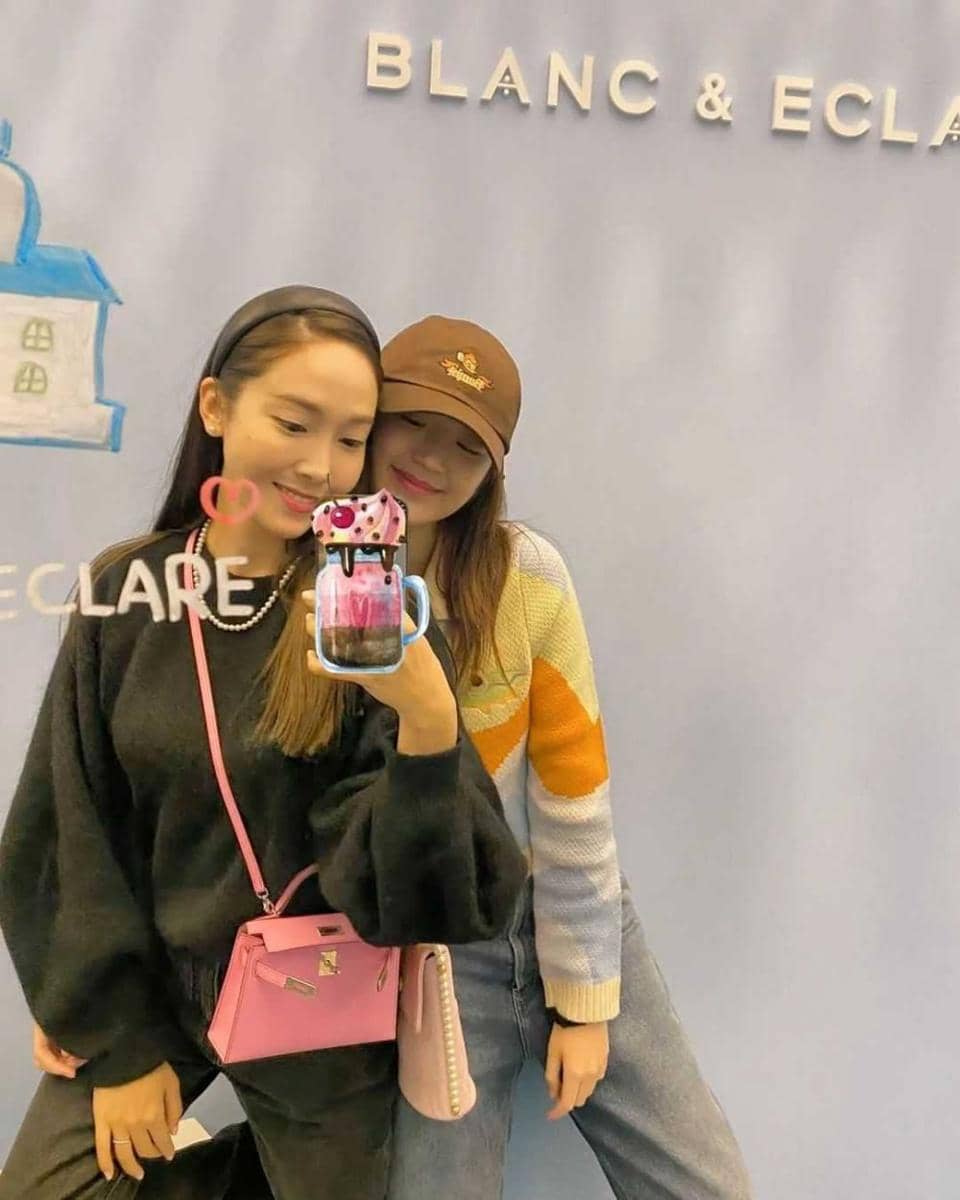 circle pertemanan Thanaerng (instagram.com/thanaerngnin)