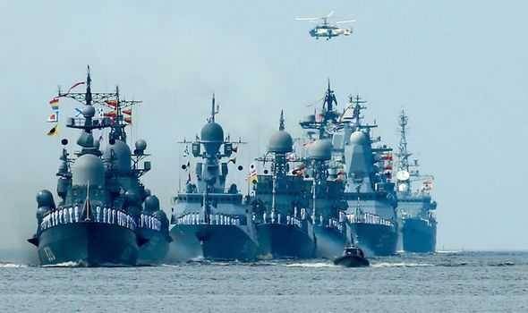 Kapal perang Rusia (express.co.uk)