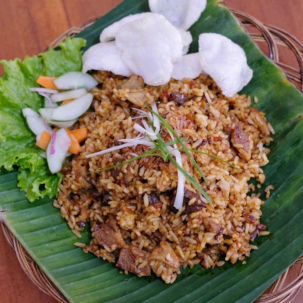 Nasi Goreng (instagram.com/kotamagelang_info)