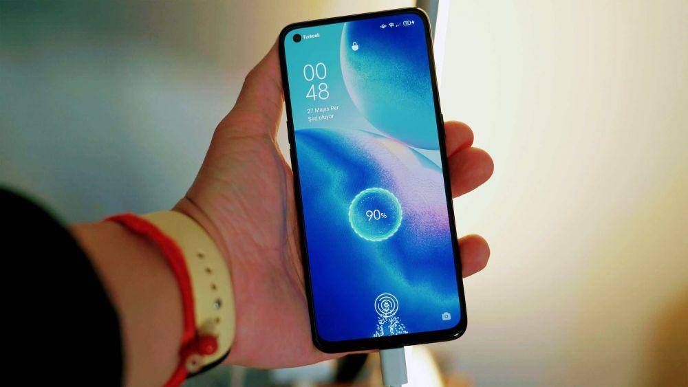 potret Oppo F21 Pro (gleetimes.com)