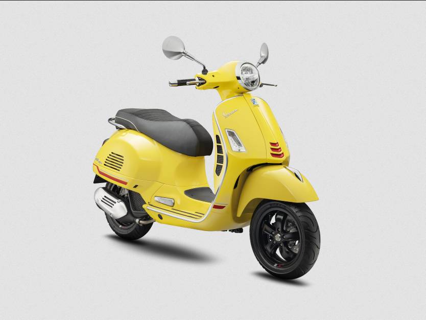Ilustrasi motor matic 150-160 cc di Indonesia (Vespa Indonesia)