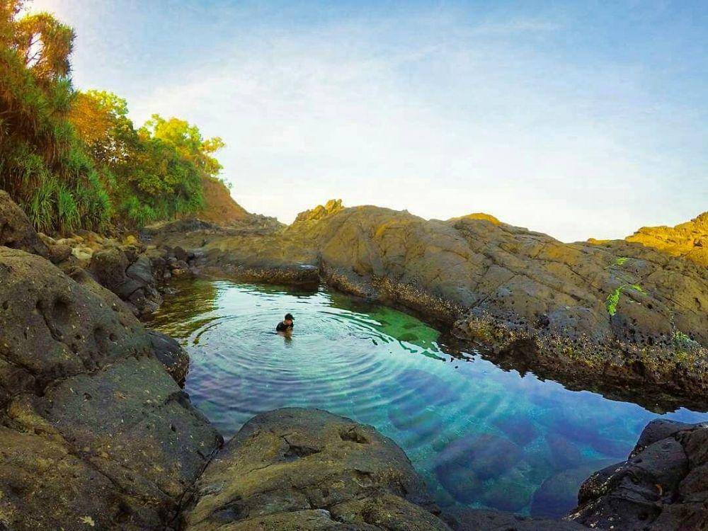 Pantai Wediombo (pexels.com/Jogjajateng)