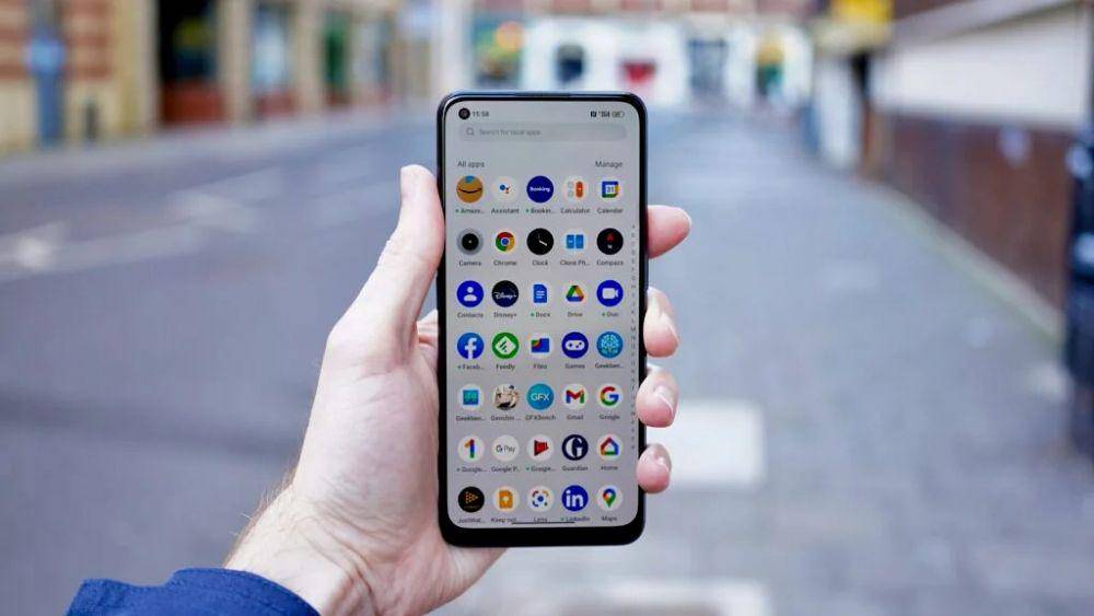 potret Realme 9 Pro (trustedreviews.com)