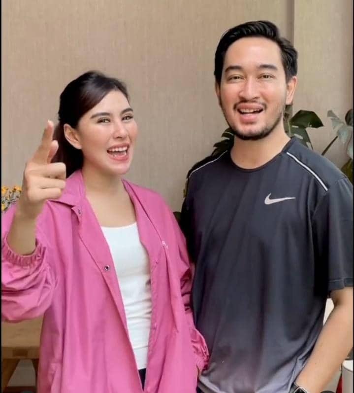 Syahnaz Sadiqah dan Jeje (instagram.com/syahnazs)