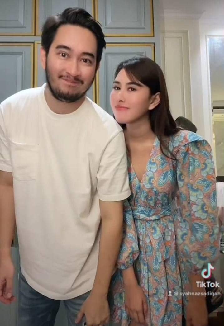 Syahnaz Sadiqah dan Jeje (instagram.com/syahnazs)