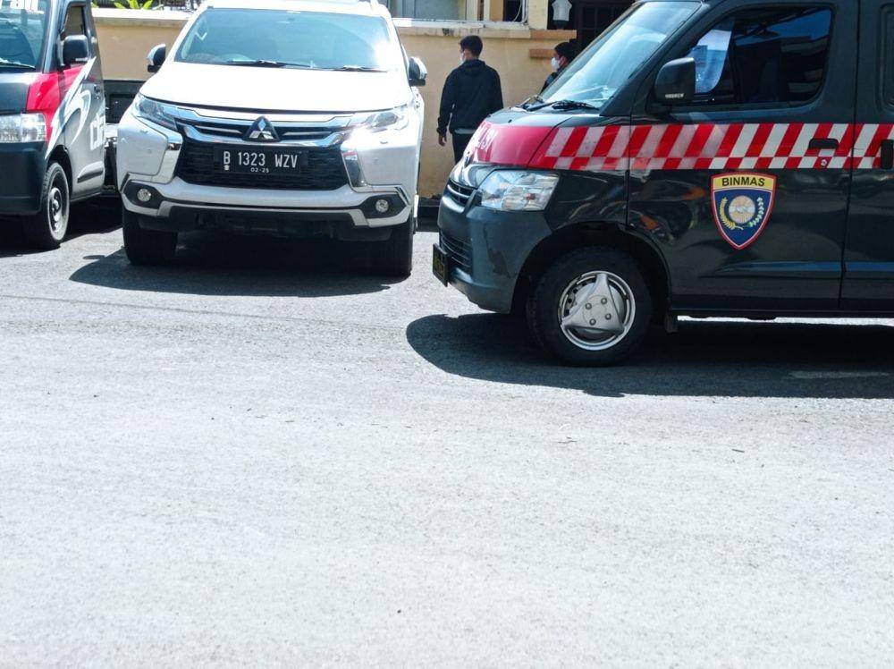 Mobil dinas Bupati Bojonegoro Anna Mu'awanah yang hilang dicuri maling. Dok Istimewa