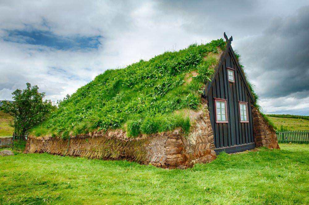 ilustrasi rumah tradisional Islandia (matadornetwork.com)