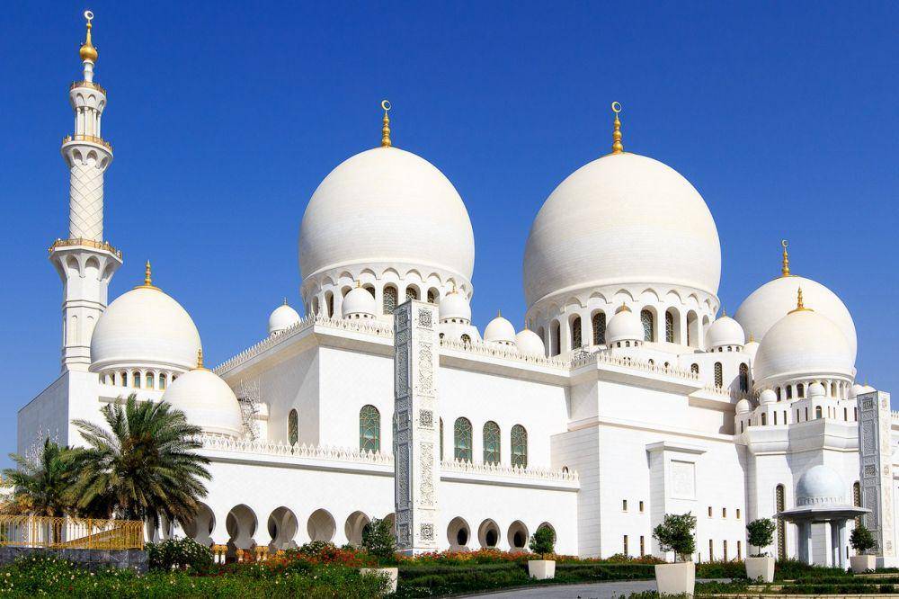 ilustrasi Masjid Agung Sheikh Zayed (pexels.com/Domenico Bandiera)