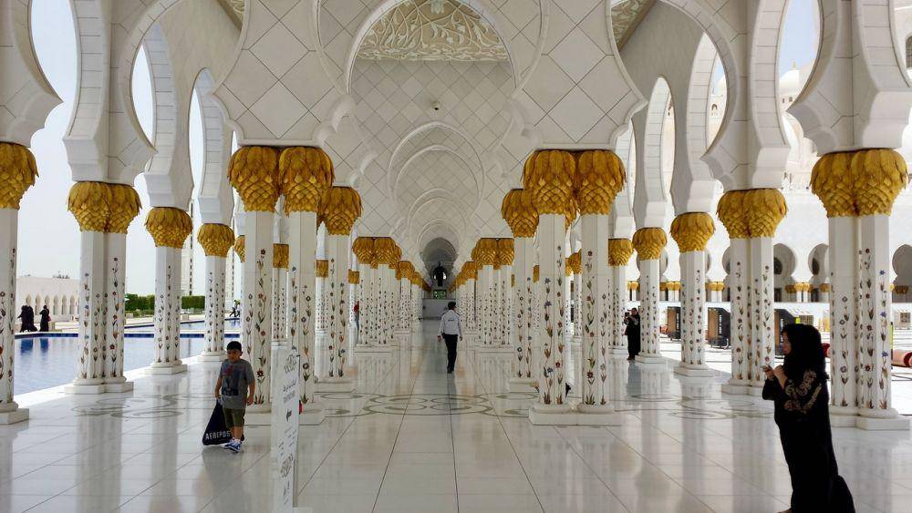 ilustrasi Masjid Agung Sheikh Zayed (pexels.com/Jiří Zeman)
