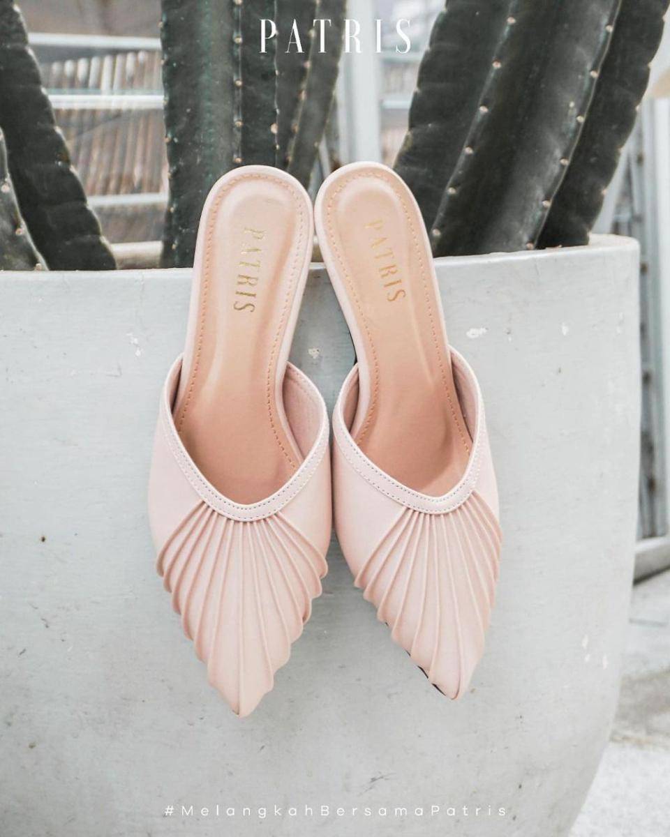 sandal wanita merk lokal untuk Lebaran (instagram.com/patris.official.store)