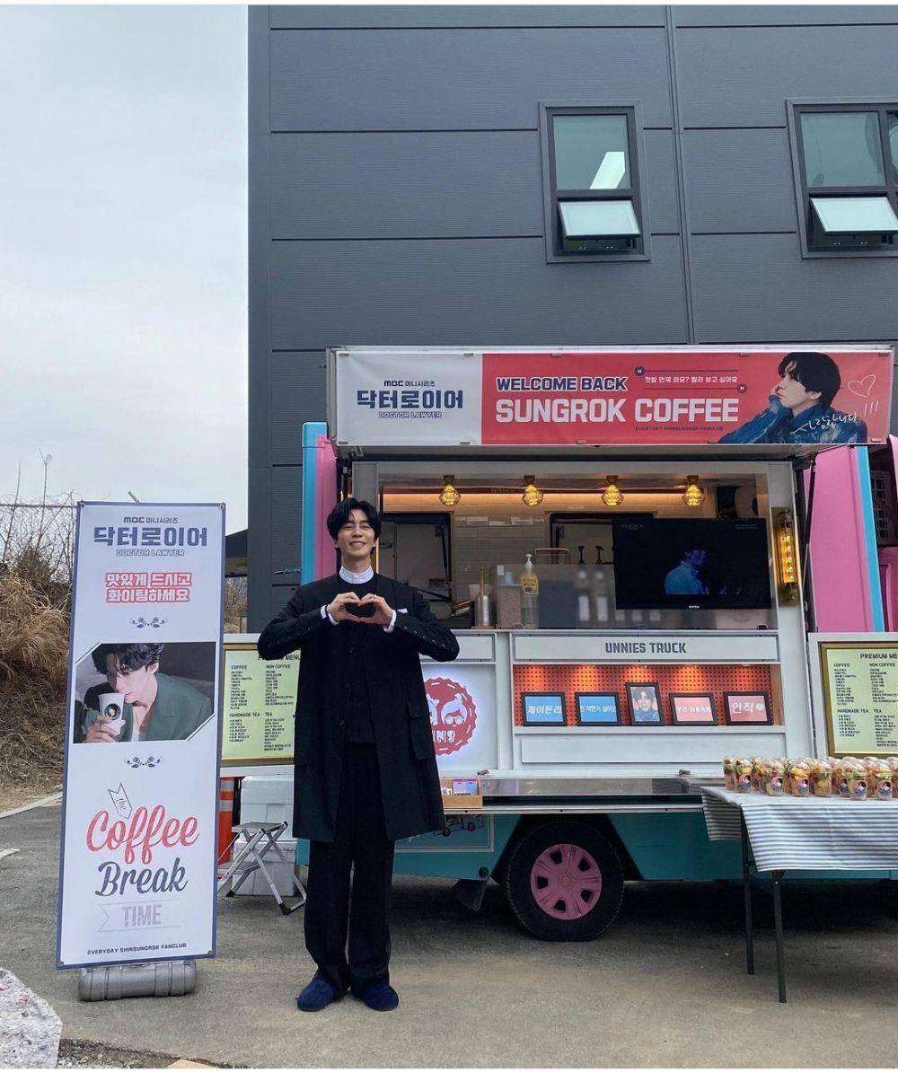 Shin Sung Rok (instagram.com/shin_sung_rok)