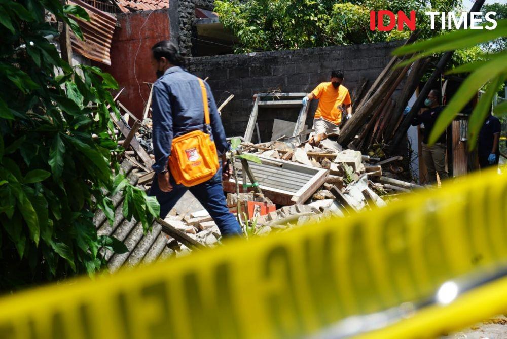 Rumah Meledak di Sleman, Polisi Temukan 2 Petasan Ukuran Besar