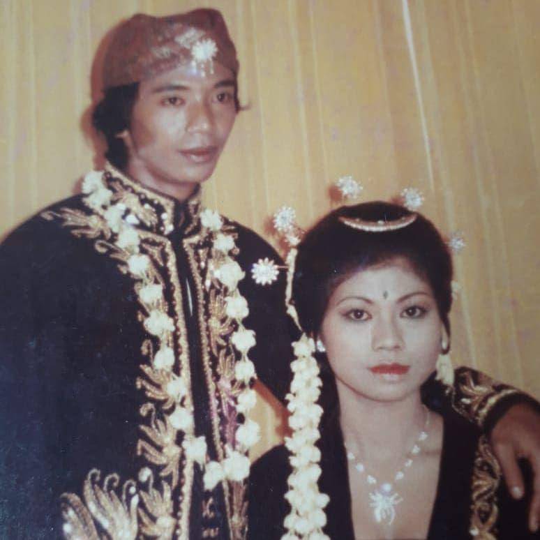 potret lawas pernikahan orang tua Shareefa Daanish (Instagram.com/yattie.s)