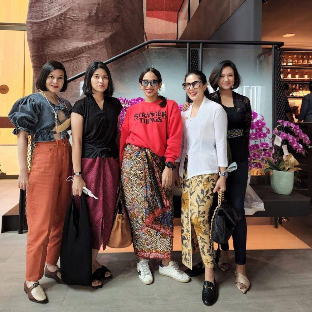 Dian Sastrowardoyo (instagram.com/therealdisastr)