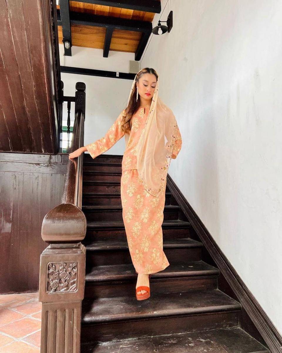 ide baju lebaran buat remaja (instagram.com/aisharetno02)
